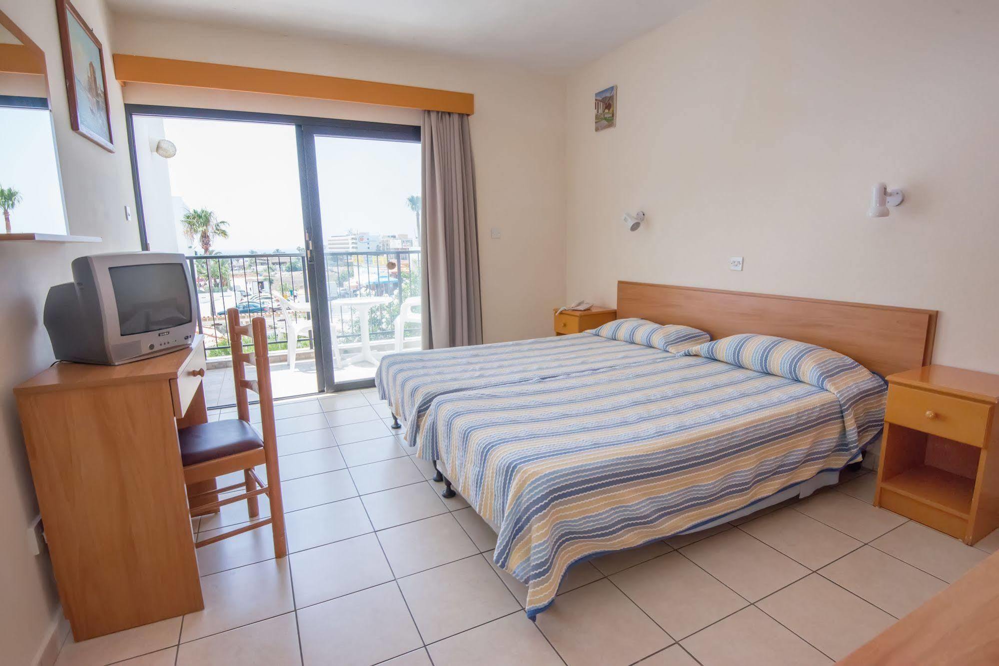Kkaras Hotel 3 Star Ayia Napa Luaran gambar